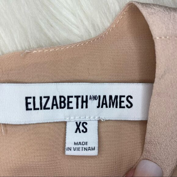 Elizabeth & James Sleeveless Enno Top - Picture 9 of 9